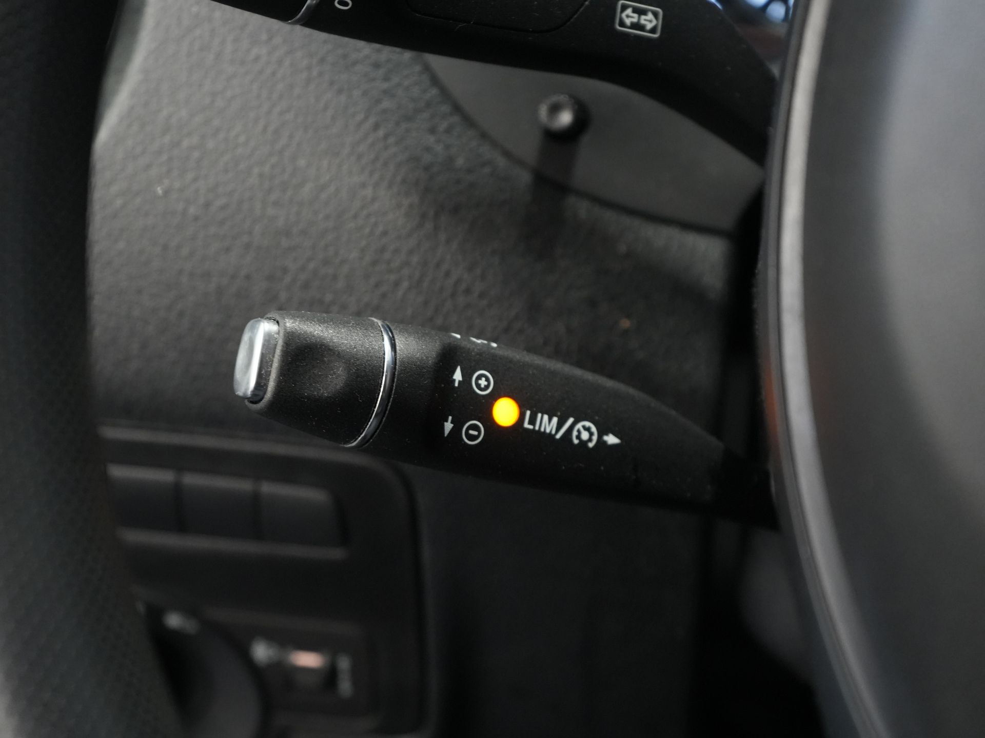 Mercedes-Benz Vito Van 116 CDI Aut. L2 BPM FREE! Carplay/ Seatverw./ 270Gr. Doors/ Cruise/ Airco/ Navi/ Camera/ PDC