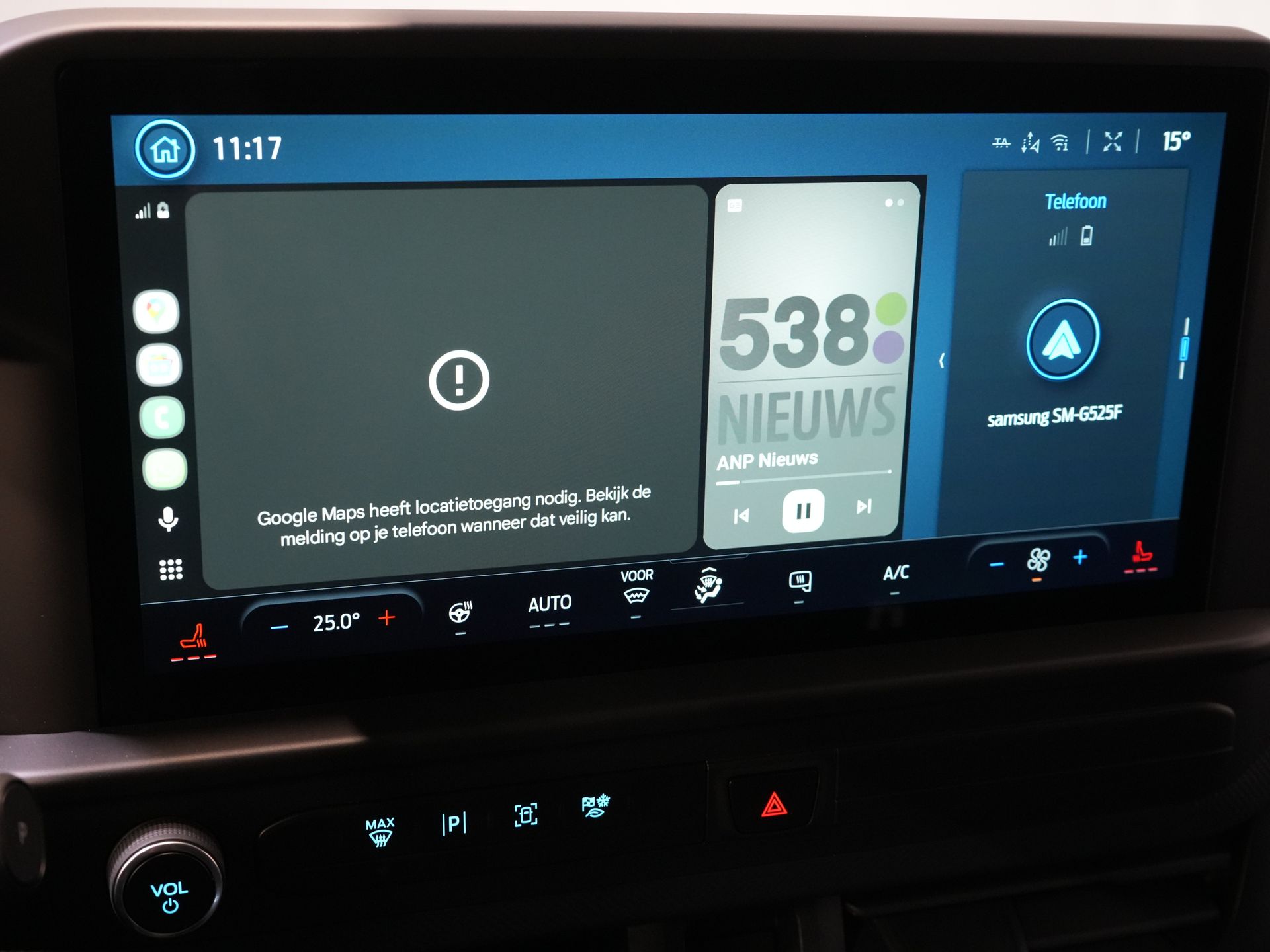 Ford E-Transit Custom Vans 340 L2 65 kWh 330 km WLTP 2.3t Amperaj remorcare/ Încărcător rapid/ LED/ Încălzire stand/ Volan/ Volan/ Parbriz/ Carplay/ Cameră/