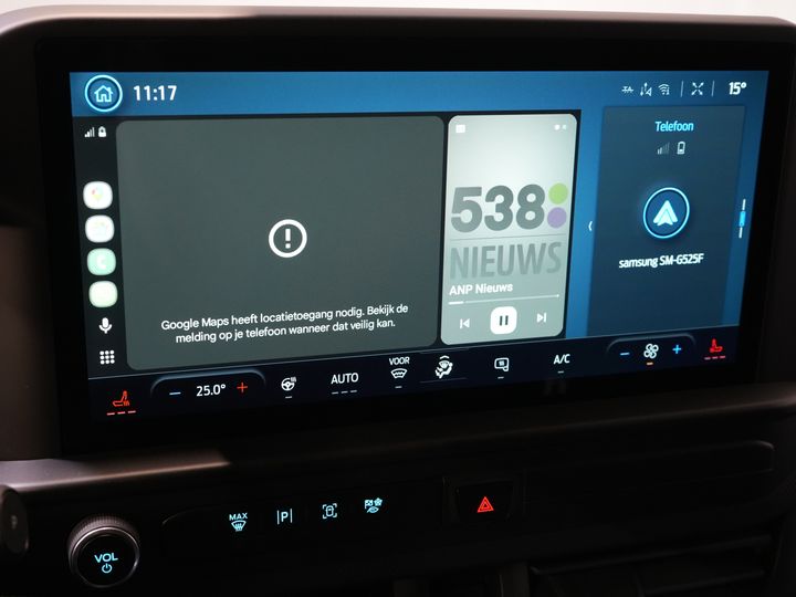 Ford E-Transit Custom Vans 340 L2 65 kWh 330 km WLTP 2.3t Amperaj remorcare/ Încărcător rapid/ LED/ Încălzire stand/ Volan/ Volan/ Parbriz/ Carplay/ Cameră/