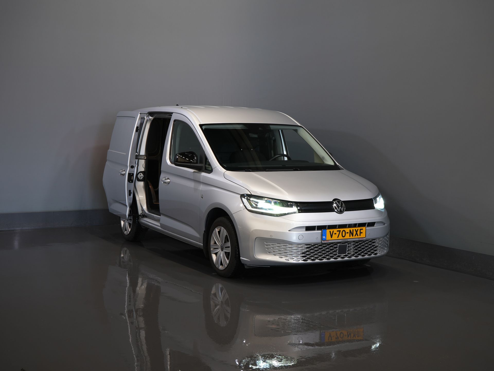 Volkswagen Caddy Cargo Van 2.0 TDI 125 к.с. DSG Aut. LED/ Підігрів підставки/ Carplay/ Підігрів сидінь/ Кондиціонер/ Камера/ Круїз/ PDC