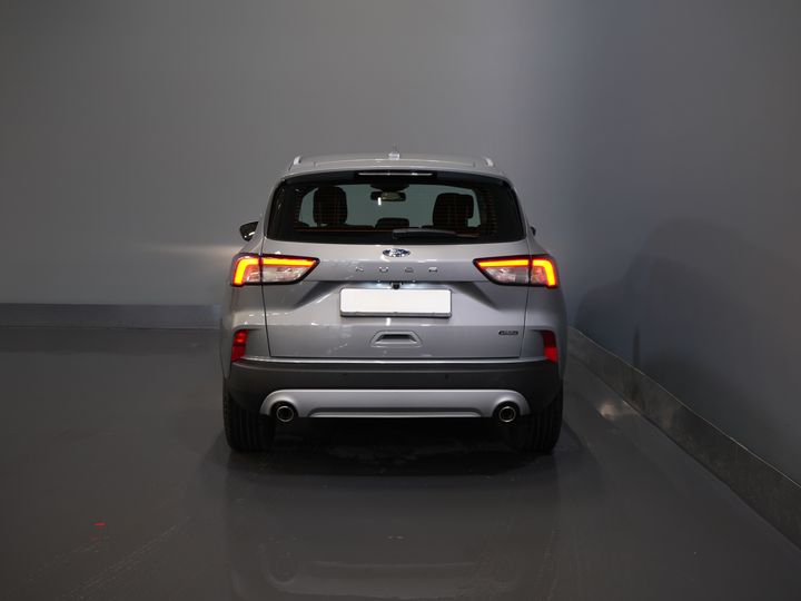 Ford Kuga SUV 2.5 PHEV 225 KM Titanium Navi/ Carplay/Podgrzewane fotele/Podgrzewana kierownica/ Kamera/ PDC/ Klimatyzacja