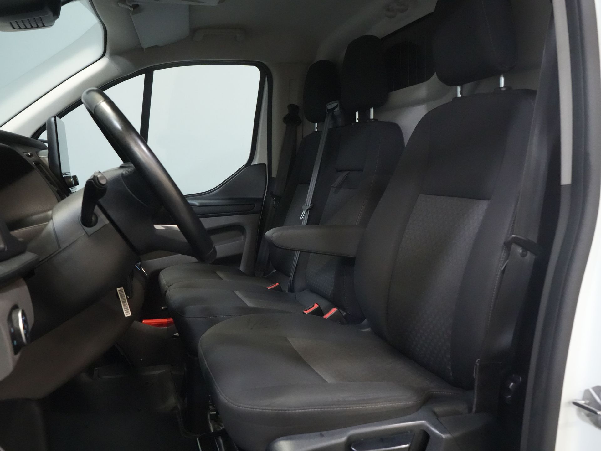 Ford Transit Custom Van 300 2.0 TDCI 130 CP Aut. L2 BPM GRATUIT! Ready2Go 2x Ușă glisantă/ Încălzire stand/ Încălzire scaune/ Carplay/ Cruise/ PDC V+A/ Cameră