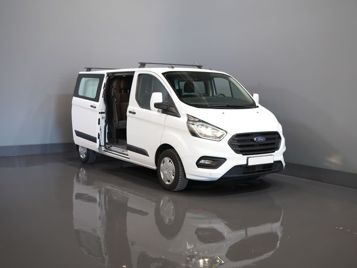Ford Transit Custom Bestelbus 2.0 TDCI L2 Trend DC Dubbel Cabine BPM VRIJ! Stoelverw./ Carplay/ 2.7t Trekverm./ Navi/ PDC/ Cruise