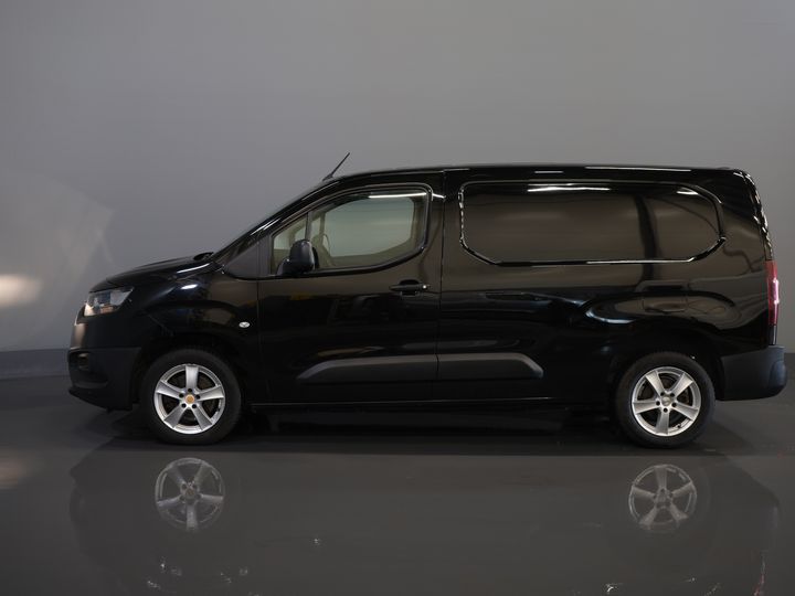 Toyota PROACE CITY Bestelbus 1.2 Turbo 130 pk Aut. L2 Benzine BPM VRIJ! 3Pers./ Carplay/ Camera/ LMV/ PDC/ Airco/ Cruise