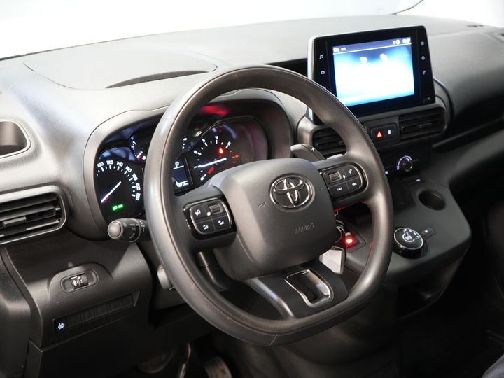 Toyota PROACE CITY Bestelbus 1.2 Turbo 130 pk Aut. L2 Benzine BPM VRIJ! 3Pers./ Carplay/ Camera/ LMV/ PDC/ Airco/ Cruise
