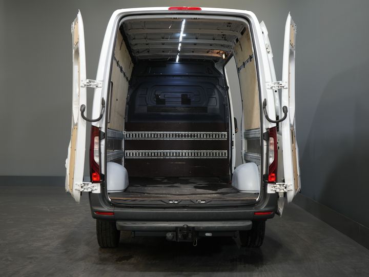 Mercedes-Benz Sprinter Van 316 2.2 CDI Aut. L2H2 EXPORT ONLY RWD LED/ designierter Sitz/ Cruise/ Anhängerkupplung