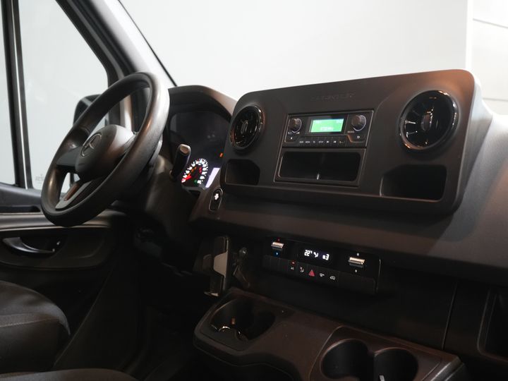 Mercedes-Benz Sprinter Van 316 2.2 CDI Aut. L2H2 EXPORT ONLY RWD LED/ designierter Sitz/ Cruise/ Anhängerkupplung