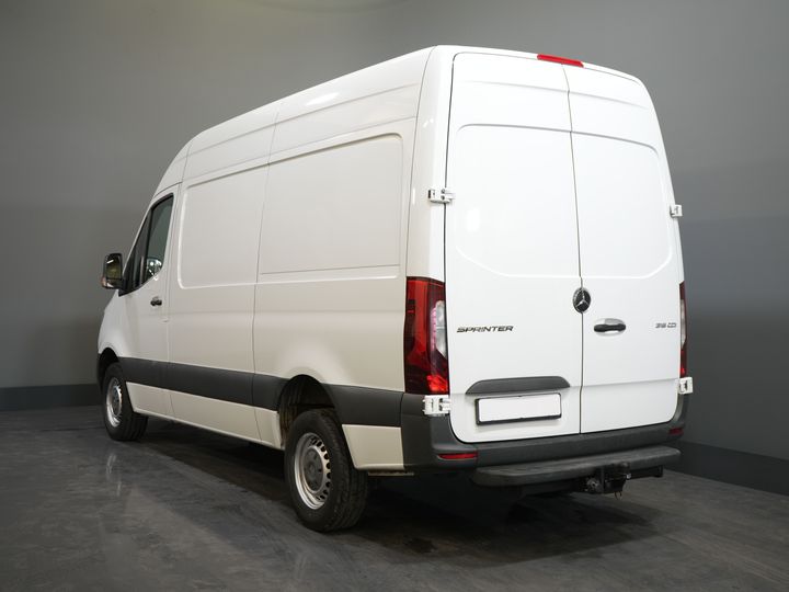 Mercedes-Benz Sprinter Van 316 2.2 CDI Aut. L2H2 EXPORT ONLY RWD LED/ designierter Sitz/ Cruise/ Anhängerkupplung