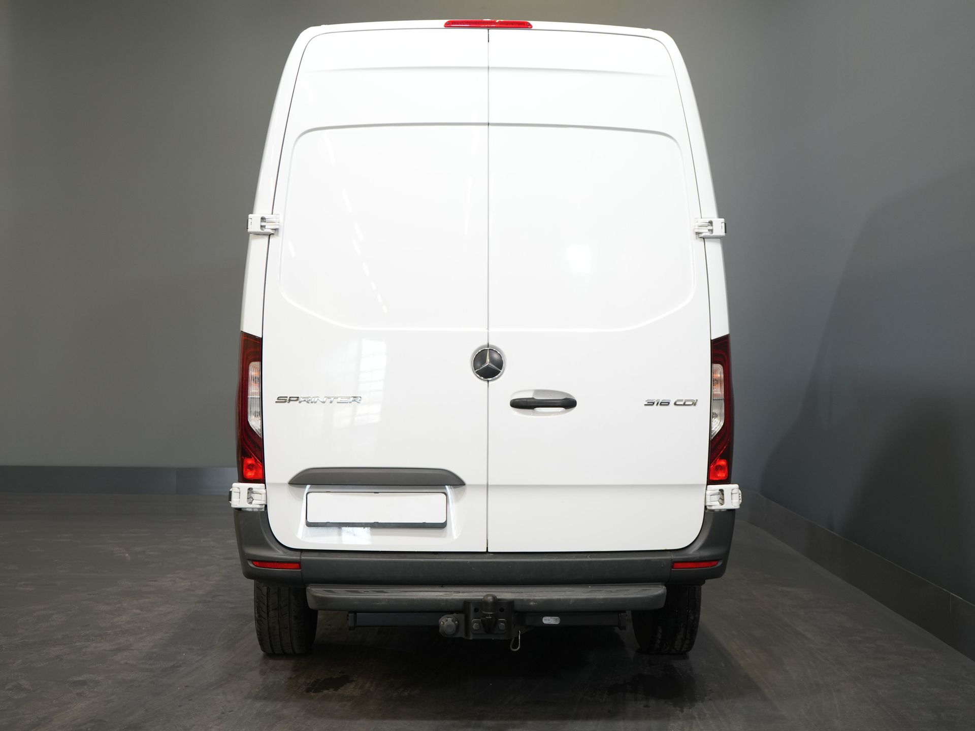 Mercedes-Benz Sprinter Van 316 2.2 CDI Aut. L2H2 EXPORT ONLY RWD LED/ designierter Sitz/ Cruise/ Anhängerkupplung
