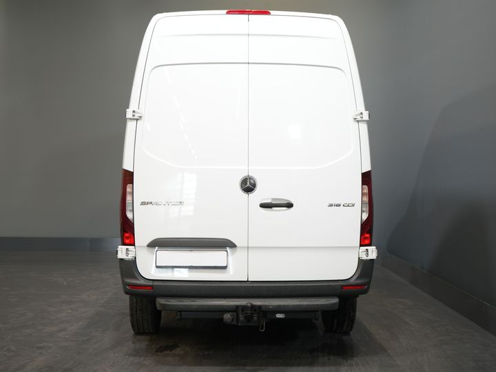 Mercedes-Benz Sprinter Van 316 2.2 CDI Aut. L2H2 EXPORT ONLY RWD LED/ designierter Sitz/ Cruise/ Anhängerkupplung