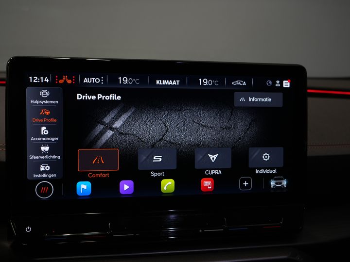 CUPRA Formentor SUV 1.4 e-Hybrid 245 CV VZ Performance Edition Cuero/ Carbono Asientos Bucket/ Matrix/ Adapt. Cruise/ Carplay/ Camera/ Seatverw./ Steeringv