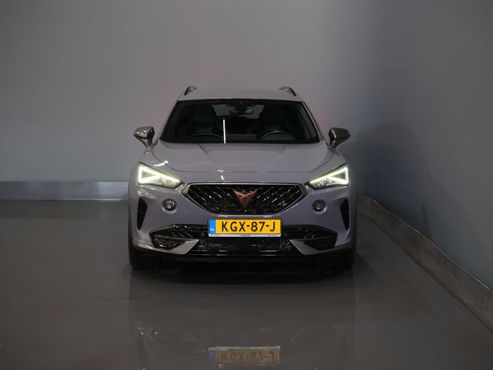 CUPRA Formentor SUV 1.4 e-Hybrid 245 CV VZ Performance Edition Cuero/ Carbono Asientos Bucket/ Matrix/ Adapt. Cruise/ Carplay/ Camera/ Seatverw./ Steeringv