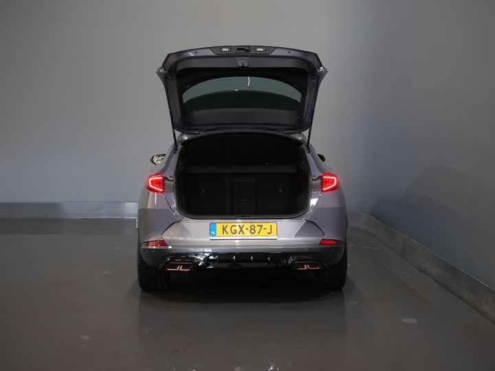 CUPRA Formentor SUV 1.4 e-Hybrid 245 CV VZ Performance Edition Cuero/ Carbono Asientos Bucket/ Matrix/ Adapt. Cruise/ Carplay/ Camera/ Seatverw./ Steeringv