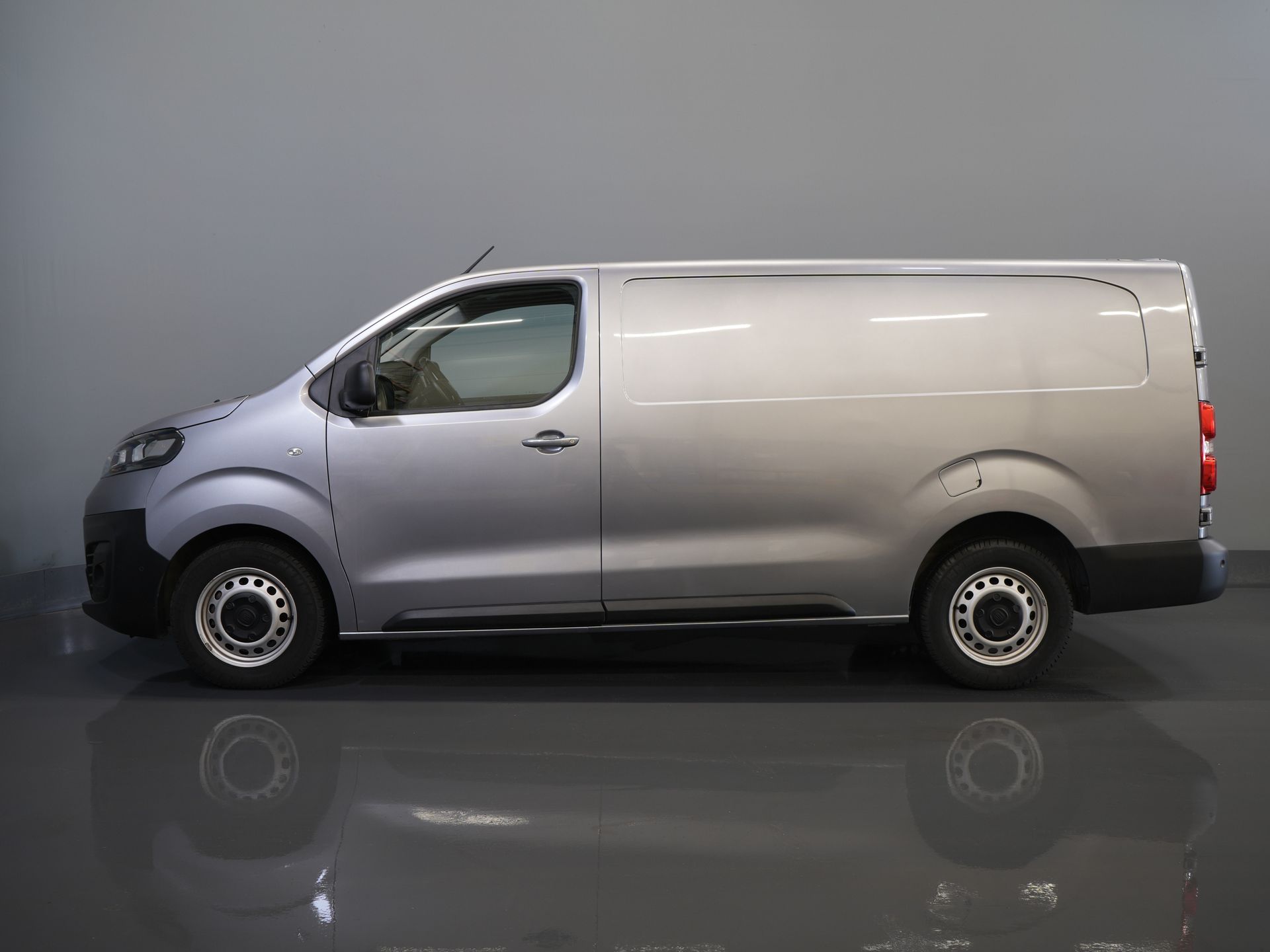 Fiat Scudo Bestelbus 2.0 MJ 145 pk L3 BPM VRIJ! Adapt.Cruise/ Climate/ Keyless/ Carplay/ Camera/ PDC