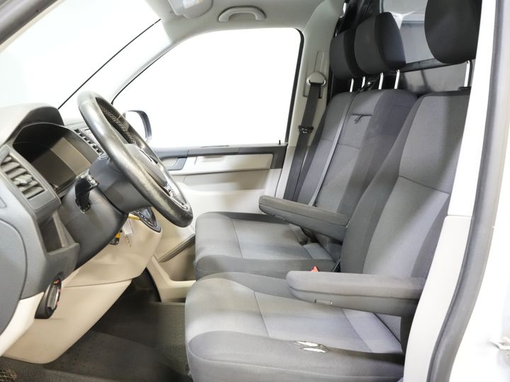 Volkswagen Transporter Van 2.0 TDI 140 ch DSG Aut. L2 Highline BPM FREE ! LED/ 2x porte coulissante/ Chauffage de siège/ Chauffage de béquille/ Ceinture V.V./ Sidebars/ 18''LMV/ Camera/ 