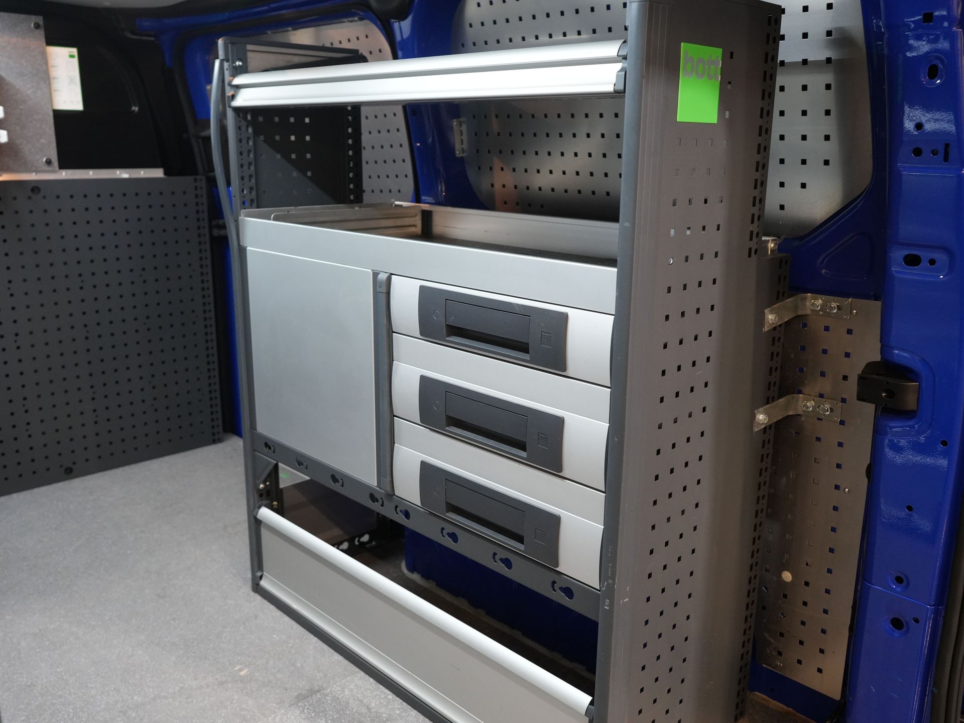 Ford Transit Custom Van 2.0 TDCI 130 CV Aut. BPM ¡GRATIS! ¡Ready2Go! BOTT Interior L+R/ Cinturón V.V/ Inversor/ Gev.Stoel/ Stoelverw./ Cruise/ PDC/ Towbar/ 