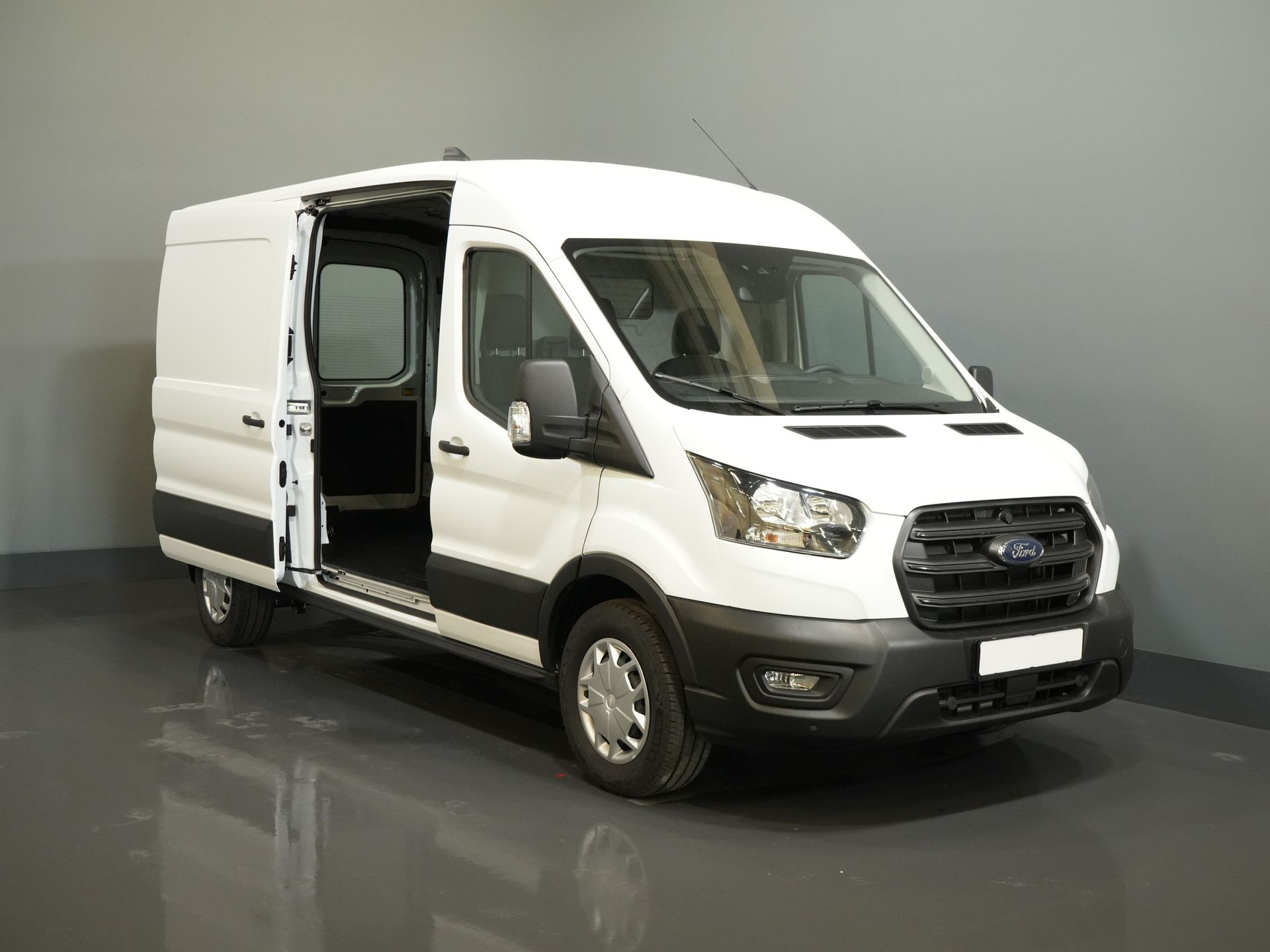 Ford Transit Bestelbus 350 2.0 TDCI 130 pk Aut. L3H2 Trend BPM VRIJ/ Cruise/ PDC V+A/ DAB/ Airco