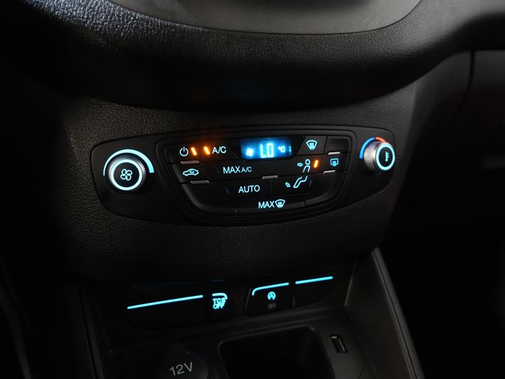 Ford Transit Courier Bestelbus 1.0 EcoBoost 100pk Limited BENZINE BPM VRIJ! Carplay/ Camera/ Climate/ Cruise/ PDC/ LMV/ DAB