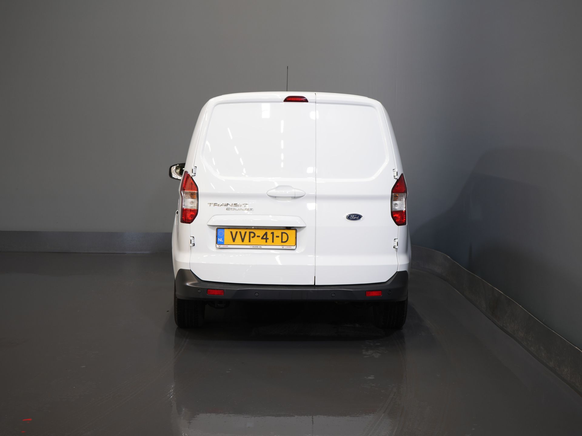 Ford Transit Courier Bestelbus 1.0 EcoBoost 100pk Limited BENZINE BPM VRIJ! Carplay/ Camera/ Climate/ Cruise/ PDC/ LMV/ DAB