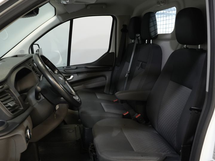 Ford Transit Custom Van 2.0 TDCI 130 hp Aut. L2 2x Schiebetür/ Standheizung/ Stoelverw./ Carplay/ Airco/ Cruise/ PDC/ DAB/ Abschlepphaken