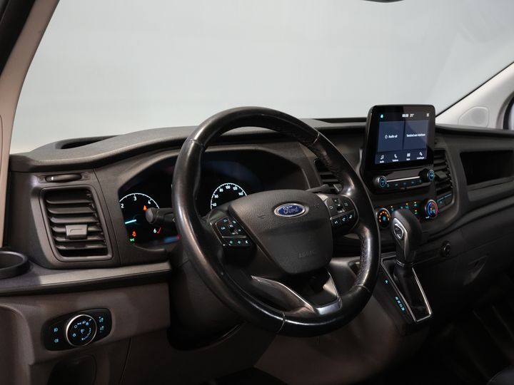 Ford Transit Custom Van 2.0 TDCI 130 hp Aut. L2 2x Schiebetür/ Standheizung/ Stoelverw./ Carplay/ Airco/ Cruise/ PDC/ DAB/ Abschlepphaken