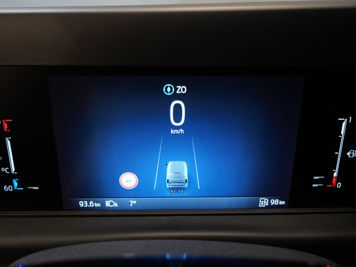 Ford Transit Custom Van 320 2.0 TDCI 136 KM L2 Trend Gwarancja 11-29'/ LED/ Stoelverwind/ Afn.Trekhaak/ Stuurverwind/ Carplay/ Kamera/ Klimat/ PDC/ LMV/ Cruis