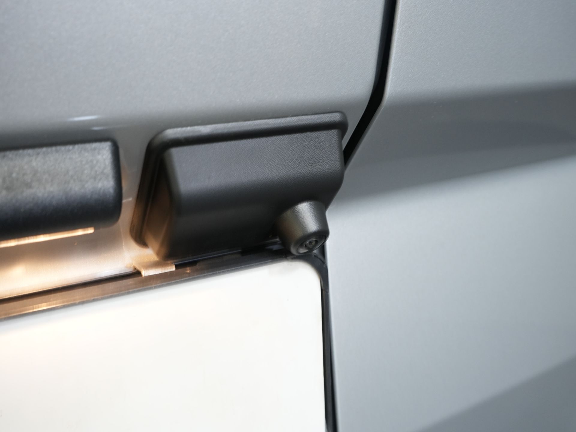 Ford Transit Custom Van 320 2.0 TDCI 136 KM L2 Trend Gwarancja 11-29'/ LED/ Stoelverwind/ Afn.Trekhaak/ Stuurverwind/ Carplay/ Kamera/ Klimat/ PDC/ LMV/ Cruis