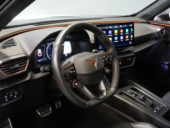 CUPRA Formentor SUV 1.4 e-Hybrid VZ Performance 245 CV (DEMO) Panorámica/ Cuero/ Matrix/ Control de crucero adaptativo/ Cierre eléctrico/ Memoria/ 19