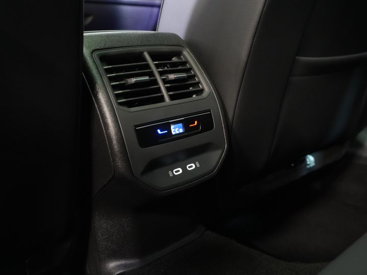 CUPRA Formentor SUV 1.4 e-Hybrid VZ Performance 245 CV (DEMO) Panorámica/ Cuero/ Matrix/ Control de crucero adaptativo/ Cierre eléctrico/ Memoria/ 19