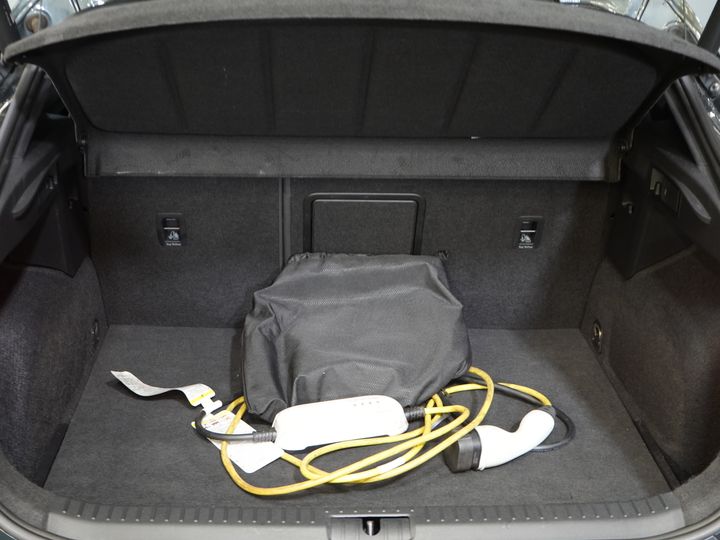 CUPRA Formentor SUV 1.4 e-Hybrid VZ Performance 245 CV (DEMO) Panorámica/ Cuero/ Matrix/ Control de crucero adaptativo/ Cierre eléctrico/ Memoria/ 19