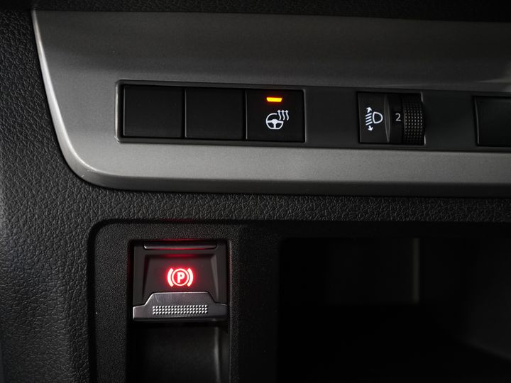 Toyota PROACE Electric Worker Van 75 kWh L3 345 km WLTP LED/ Schnellladegerät/ Keyless/ Adapt.Cruise/ Steerverw./ Stoelverw./ Navi/ Carplay/ Kamera/ PDC/ Airco