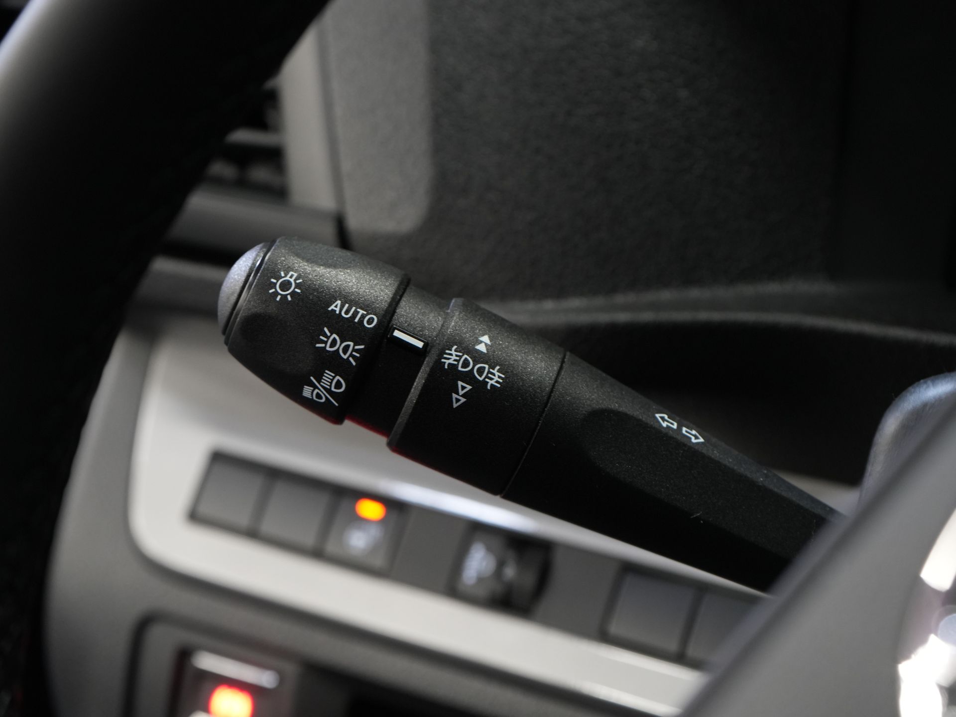 Toyota PROACE Electric Worker Van 75 kWh L3 345 km WLTP LED/ Schnellladegerät/ Keyless/ Adapt.Cruise/ Steerverw./ Stoelverw./ Navi/ Carplay/ Kamera/ PDC/ Airco