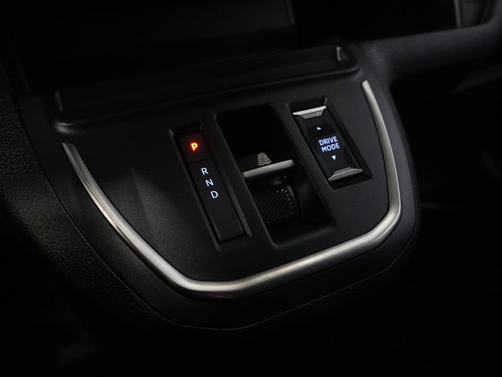 Toyota PROACE Electric Worker Van 75 kWh L3 345 km WLTP LED/ Schnellladegerät/ Keyless/ Adapt.Cruise/ Steerverw./ Stoelverw./ Navi/ Carplay/ Kamera/ PDC/ Airco