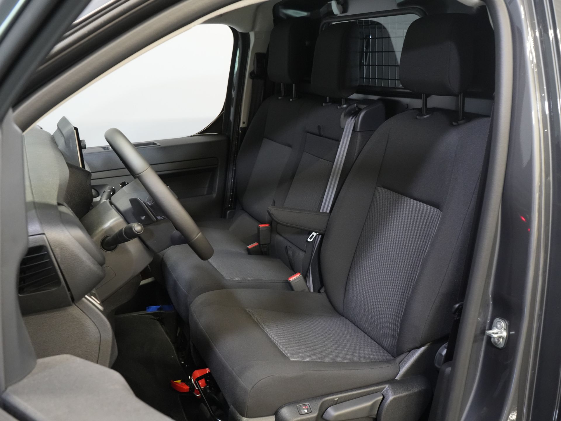 Toyota PROACE Electric Worker Van 75 kWh L3 345 km WLTP LED/ Schnellladegerät/ Keyless/ Adapt.Cruise/ Steerverw./ Stoelverw./ Navi/ Carplay/ Kamera/ PDC/ Airco