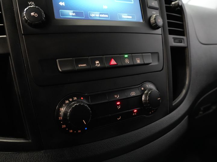 Mercedes-Benz Vito Van 119 CDI Aut. XL L3 LED/ Stand heater/ Seat heating/ Carplay/ Navi/ Camera/ PDC/ LMV/ Cruise/ Towing hook/ Air conditioning