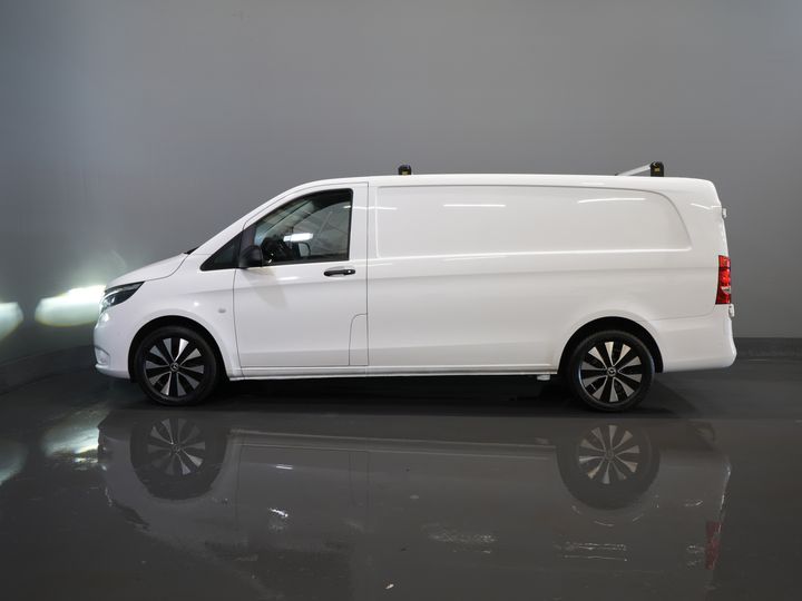 Mercedes-Benz Vito Van 119 CDI Aut. XL L3 LED/ Stand heater/ Seat heating/ Carplay/ Navi/ Camera/ PDC/ LMV/ Cruise/ Towing hook/ Air conditioning