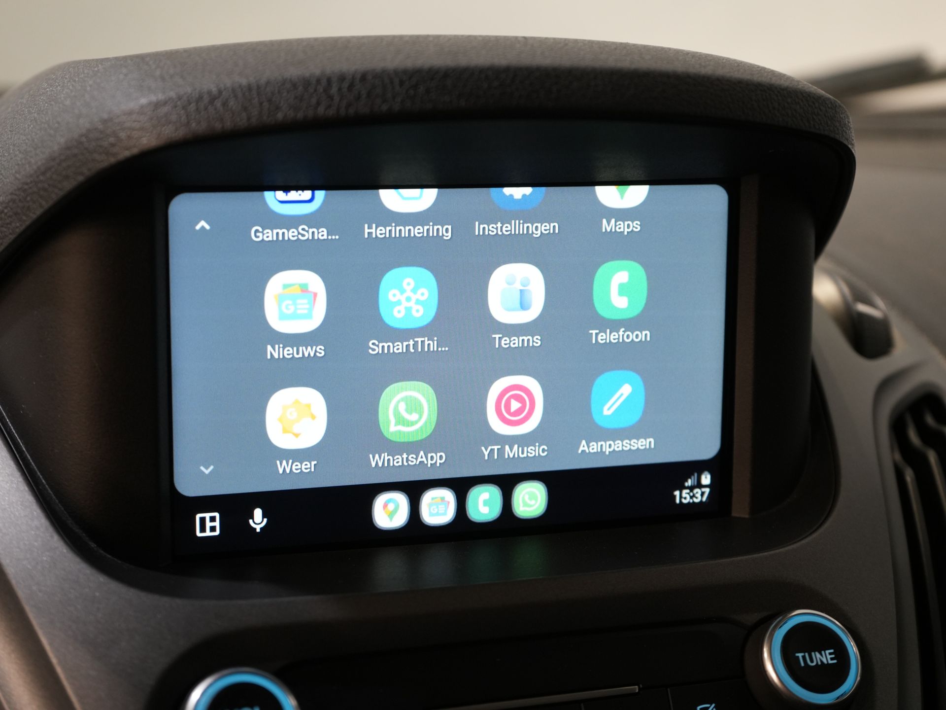 Ford Transit Courier Фургон 1.0 EcoBoost Limited БЕНЗИН БЕЗ ПОДАТКУ! Carplay/ Камера/ Клімат/ Круїз-контроль/ PDC/ LMV/ DAB