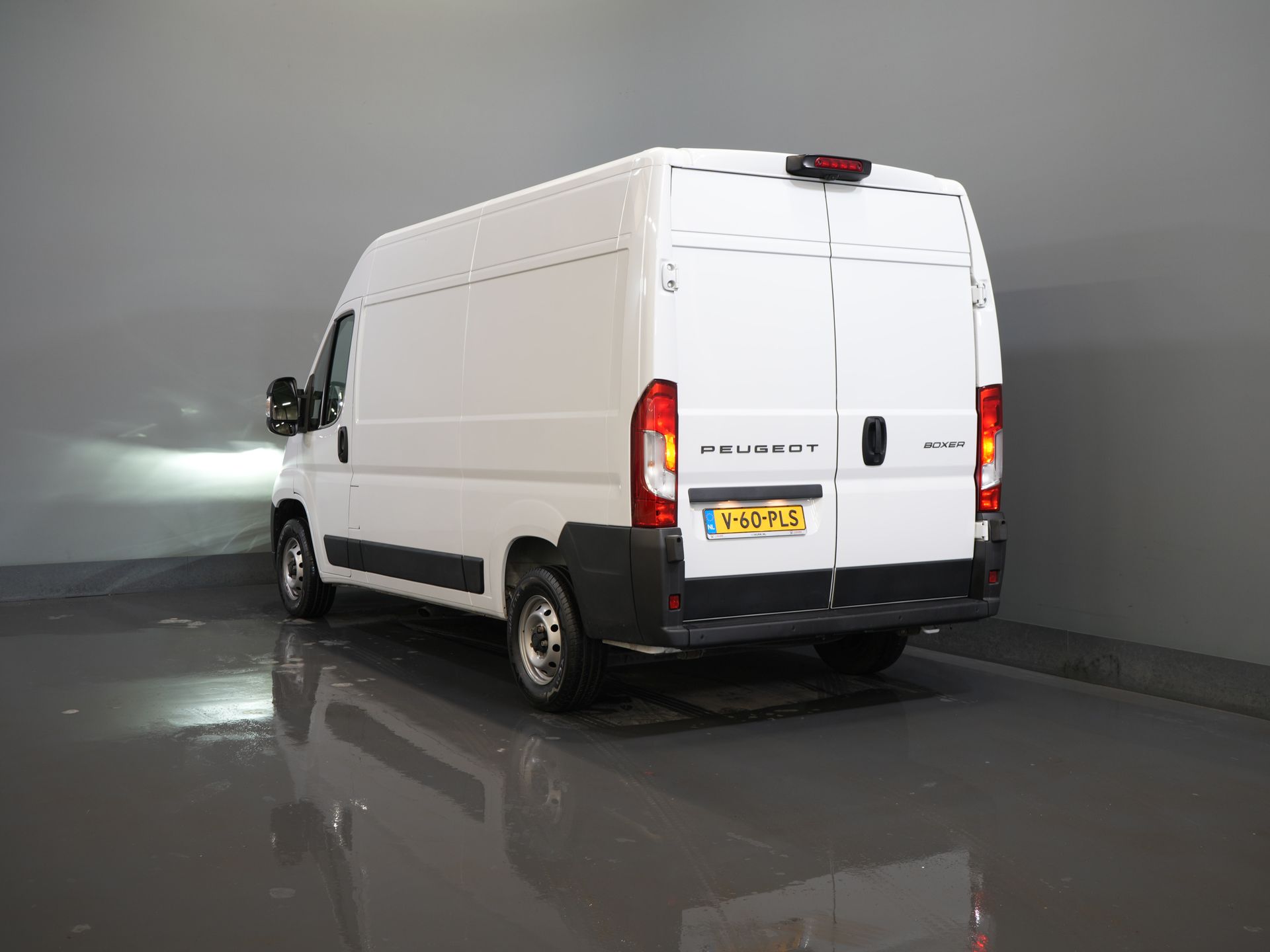 Peugeot Boxer Bestelbus 2.2 HDi L2H2 LED/ Carplay/ Climate/ Navi/ Camera/ Cruise/ PDC