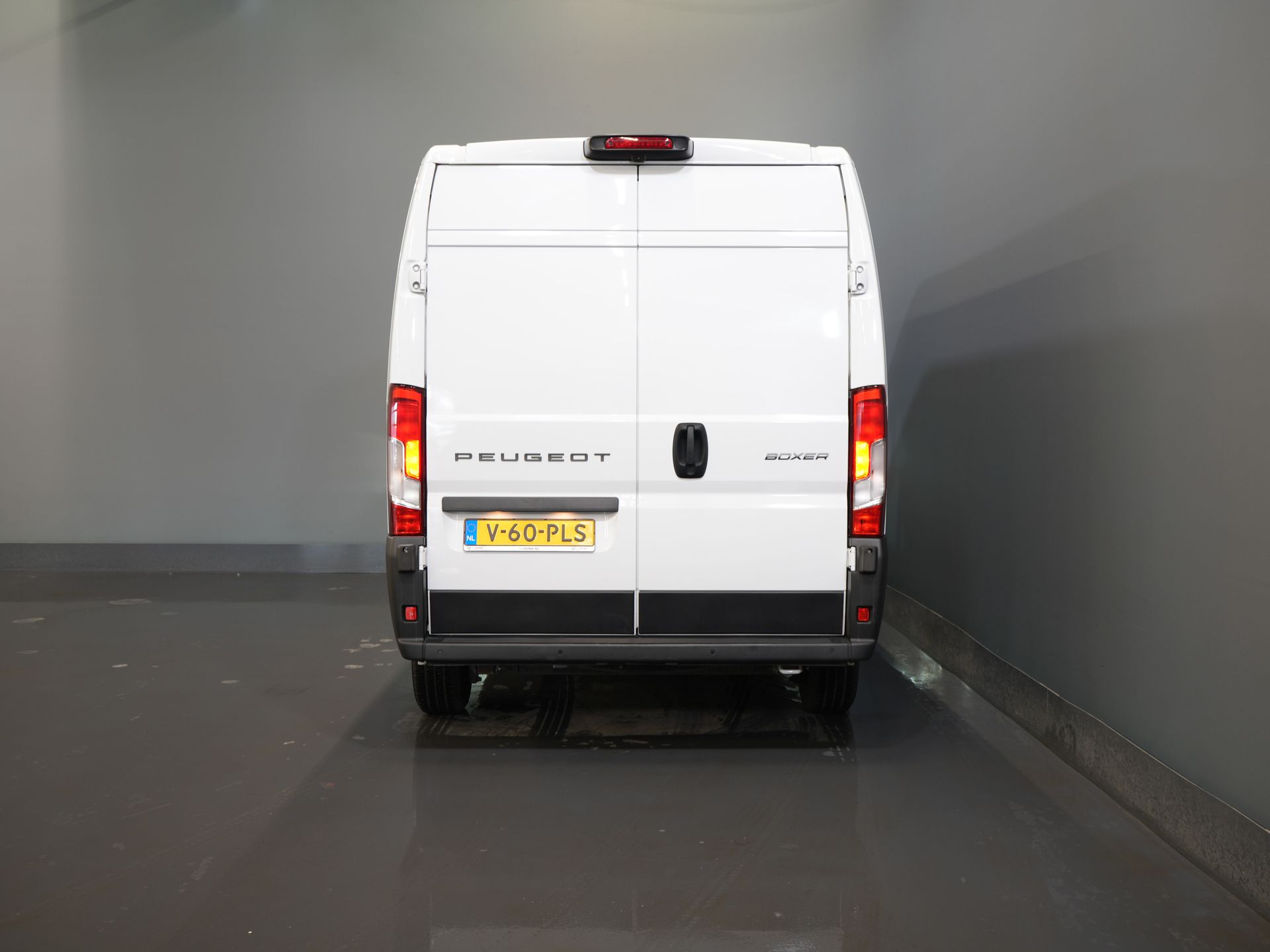 Peugeot Boxer Bestelbus 2.2 HDi L2H2 LED/ Carplay/ Climate/ Navi/ Camera/ Cruise/ PDC