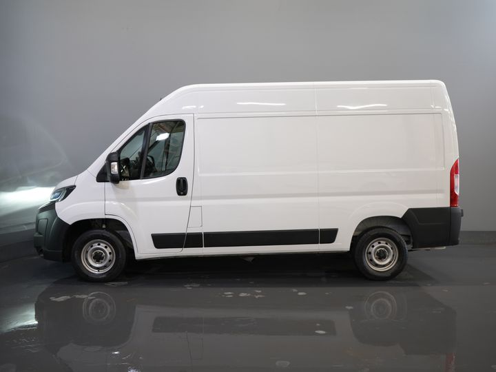 Peugeot Boxer Bestelbus 2.2 HDi L2H2 LED/ Carplay/ Climate/ Navi/ Camera/ Cruise/ PDC