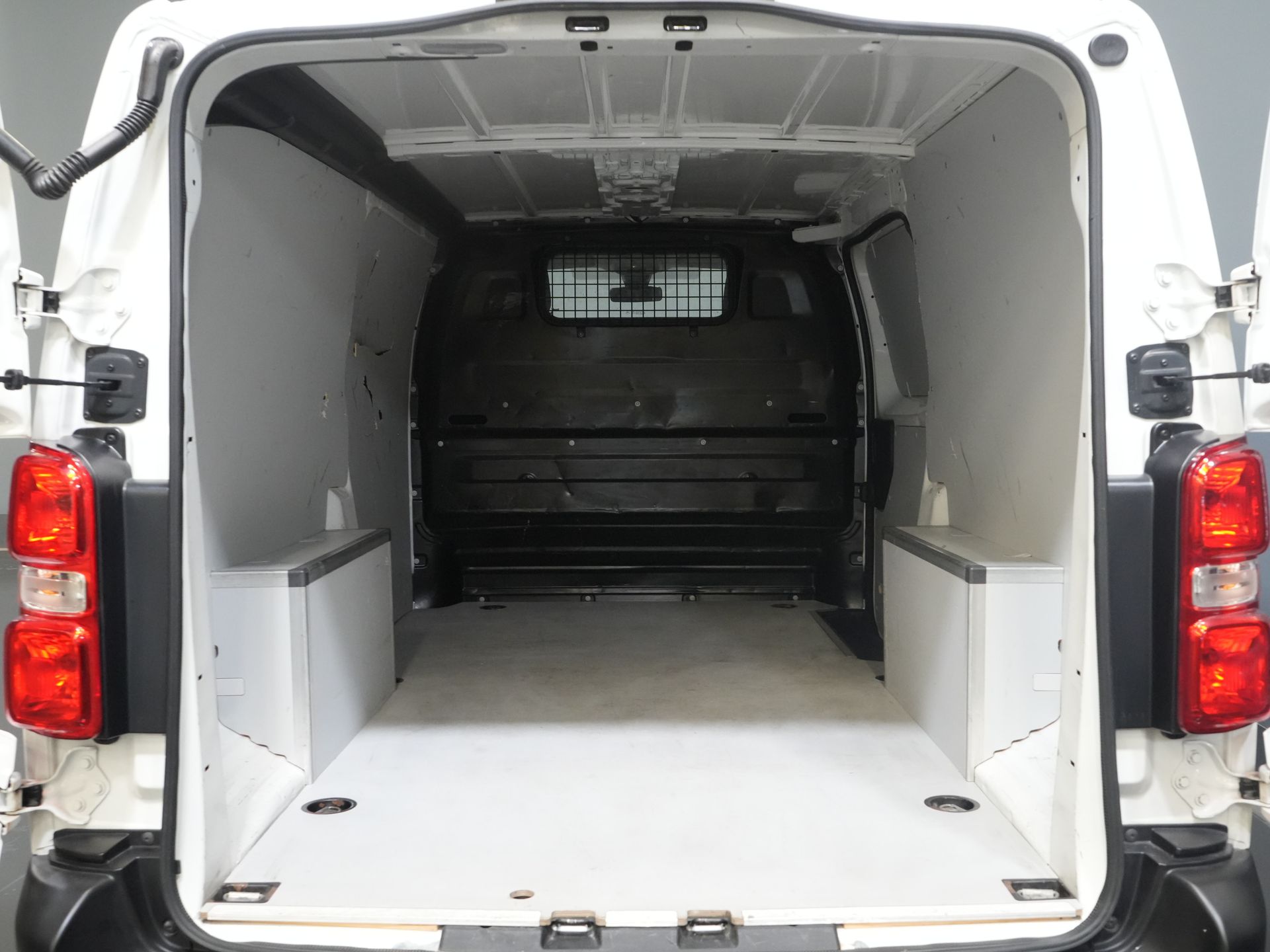 Opel Vivaro Van 2.0 CDTI 180 к.с. авт. L3 Підігрів сидінь/ Carplay/ PDC/ Круїз/ Airco