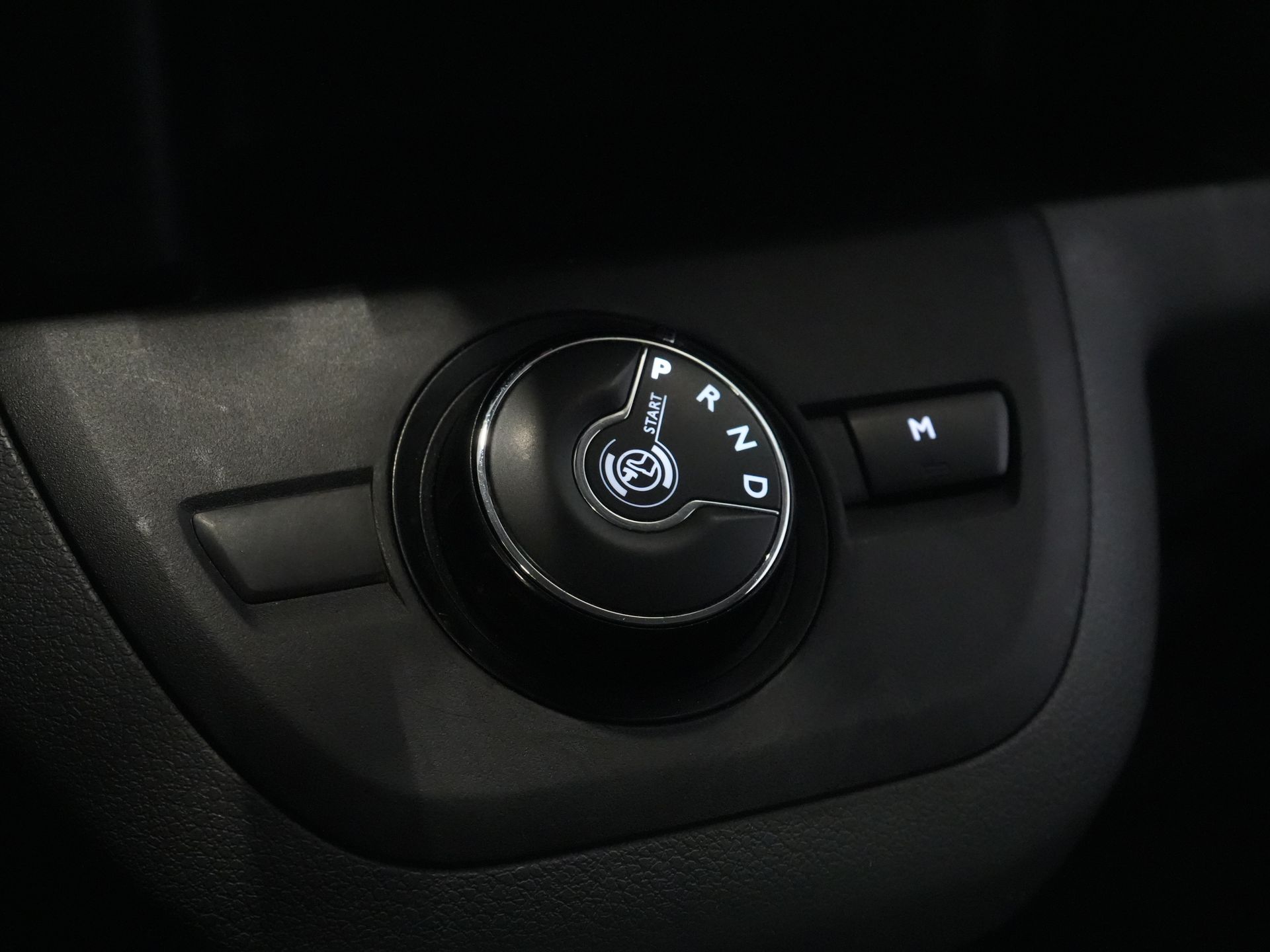 Opel Vivaro Van 2.0 CDTI 180 к.с. авт. L3 Підігрів сидінь/ Carplay/ PDC/ Круїз/ Airco