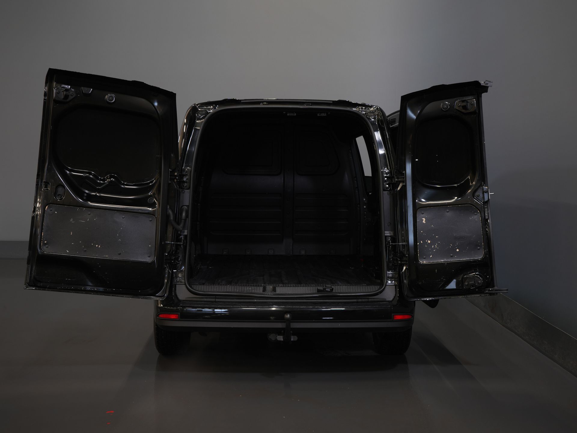 Mercedes-Benz Citan Van 110 CDI Aut. L2 NL Auto/ Carplay/ Cruise/ Camera/ Towbar/ Airco/ LMV