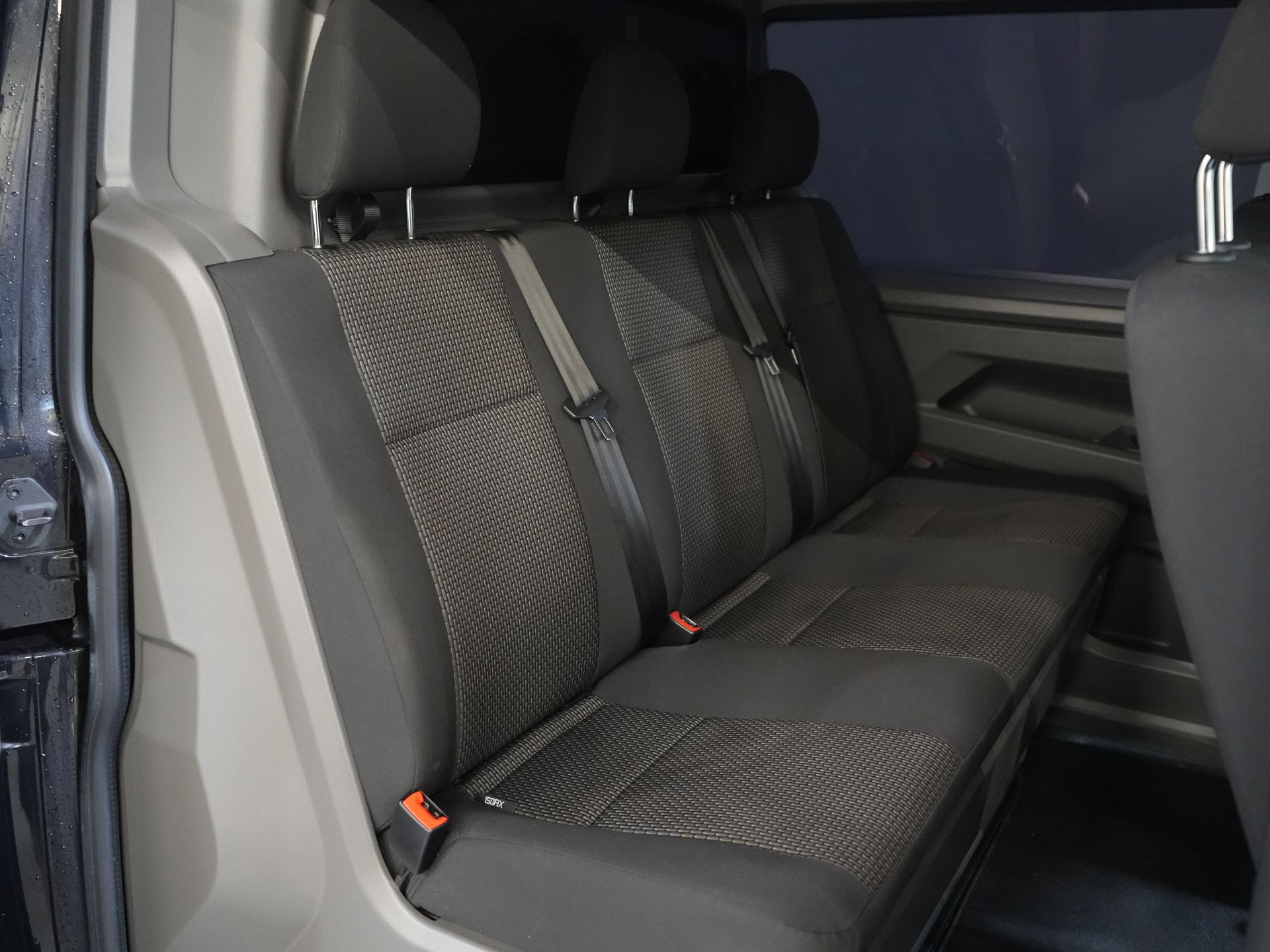 Volkswagen Transporter Van T6.1 2.0 TDI 150 hp DSG Aut. L2 DC Double Cab (DEMO) BPM FREE ! Adapt. Cruise/ 2.5t Towbar/ NAVI/ Carplay/ PDC/ LMV/ Airco