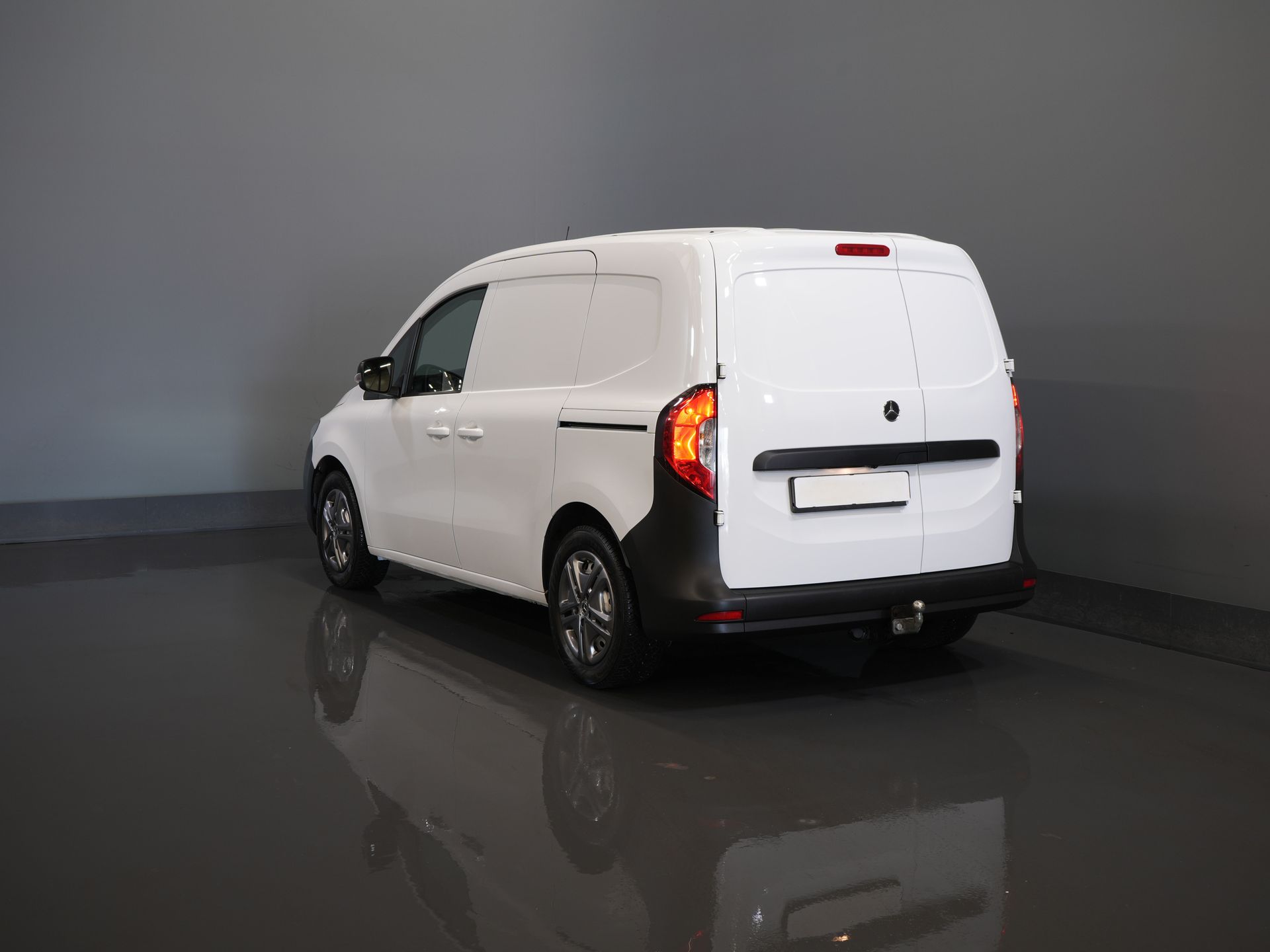 Mercedes-Benz Citan Van 110 CDI Aut. 2x Schiebetür/ Innenraum/ Sitzheizung/ Carplay/ Kamera/ Cruise/ Abschlepphaken/ Klimatisierung