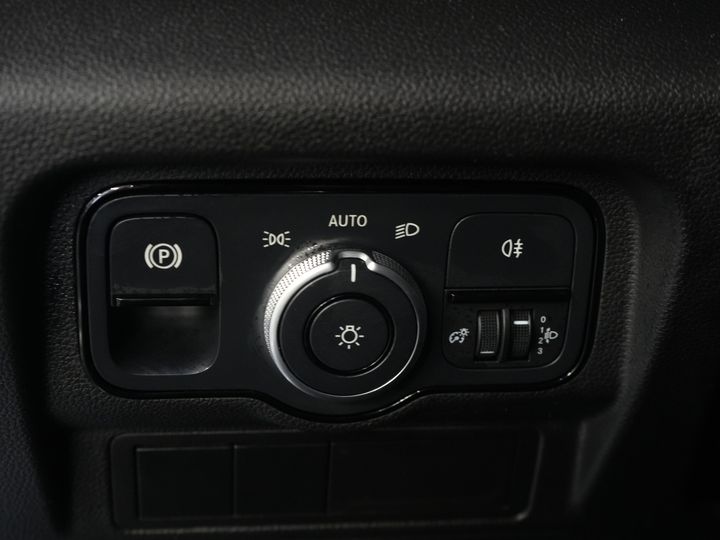 Mercedes-Benz Citan Van 110 CDI Aut. 2x Schiebetür/ Innenraum/ Sitzheizung/ Carplay/ Kamera/ Cruise/ Abschlepphaken/ Klimatisierung