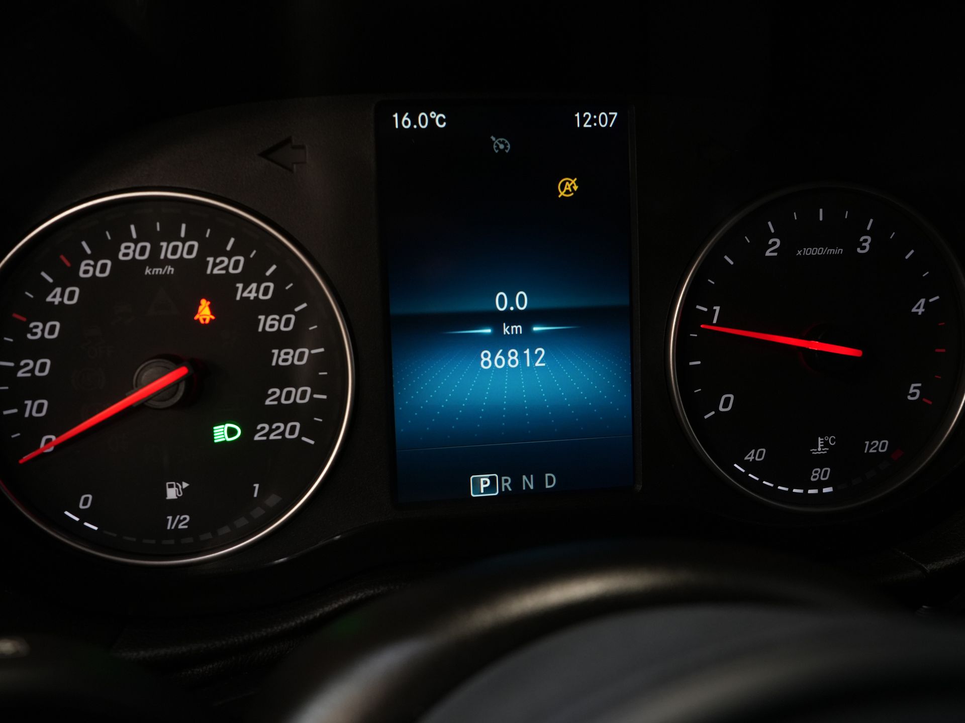 Mercedes-Benz Citan Van 110 CDI Aut. 2x Schiebetür/ Innenraum/ Sitzheizung/ Carplay/ Kamera/ Cruise/ Abschlepphaken/ Klimatisierung