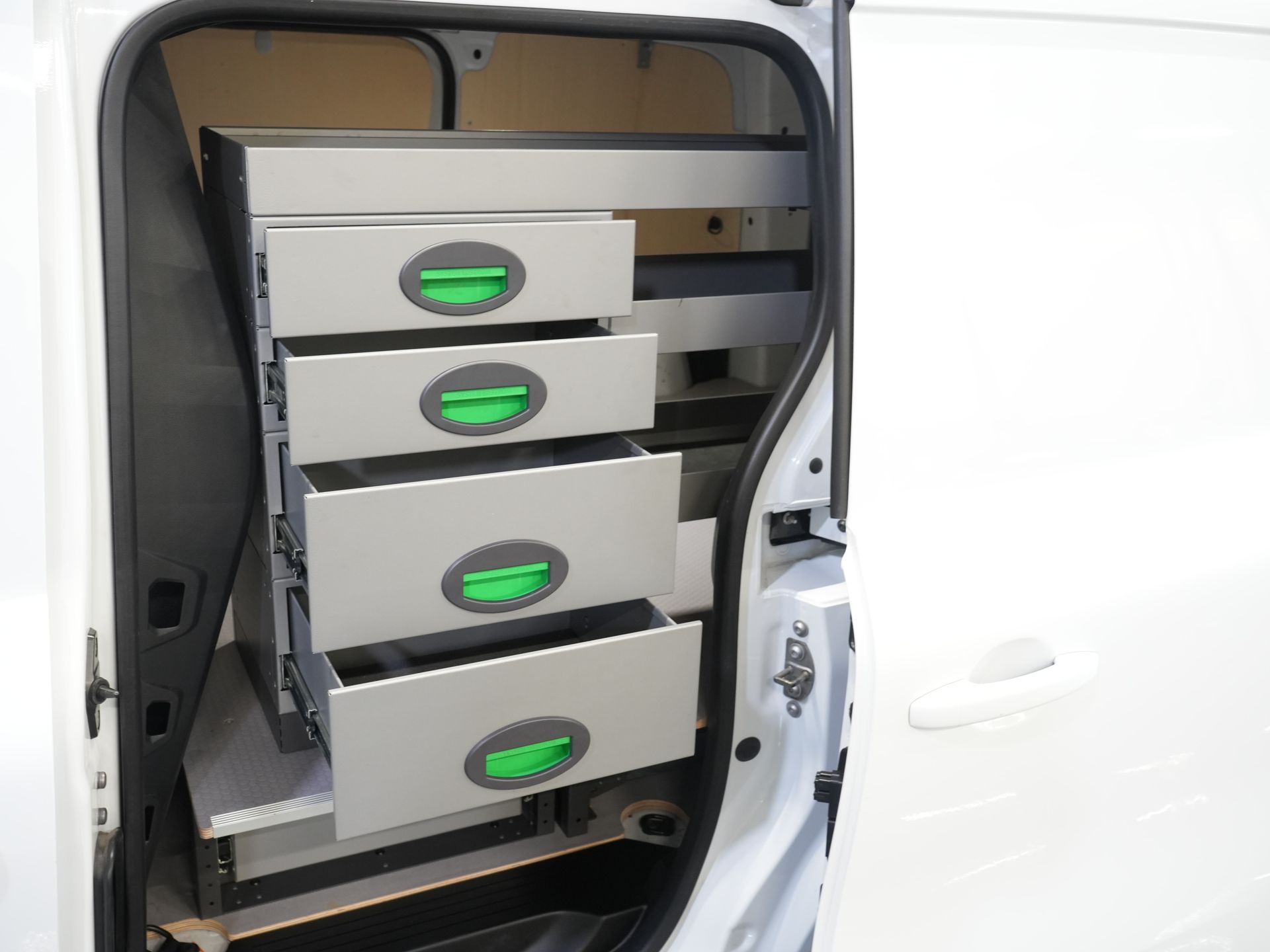 Mercedes-Benz Citan Van 110 CDI Aut. 2x Schiebetür/ Innenraum/ Sitzheizung/ Carplay/ Kamera/ Cruise/ Abschlepphaken/ Klimatisierung