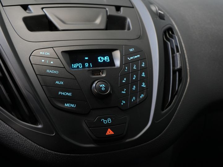 Ford Transit Courier Furgoneta 1.0 BENZINE 100 CV Concesionario Revisado/ Airco/ DAB/ Bluetooth