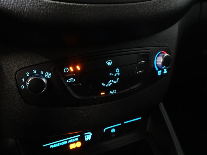 Ford Transit Courier Furgoneta 1.0 BENZINE 100 CV Concesionario Revisado/ Airco/ DAB/ Bluetooth